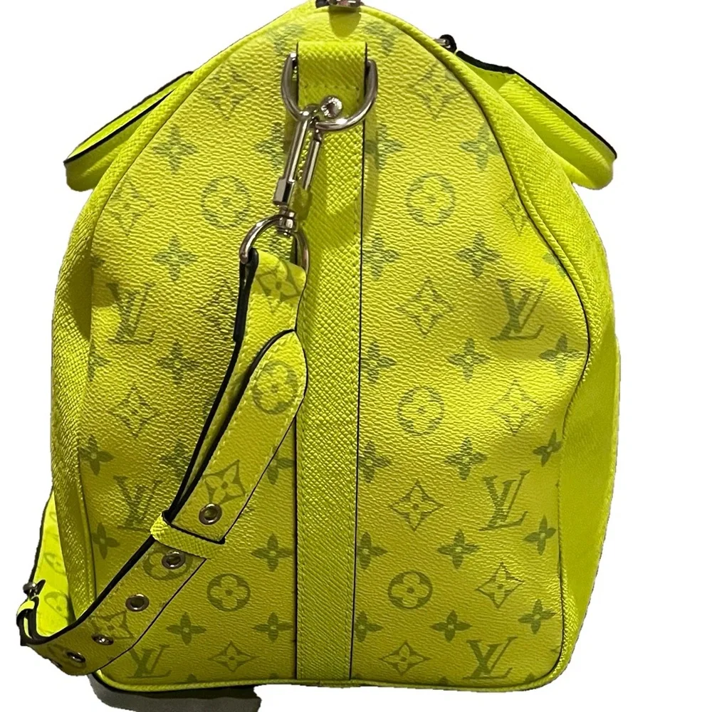 Vibrant Yellow Travel Bag - Picture 2 of 6